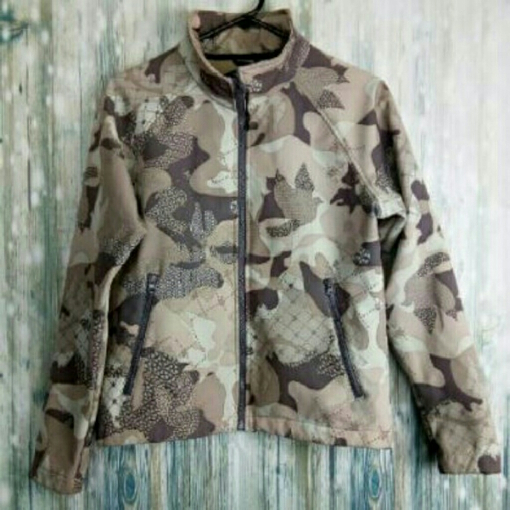 Hi Tec beige camo water resistant jacket